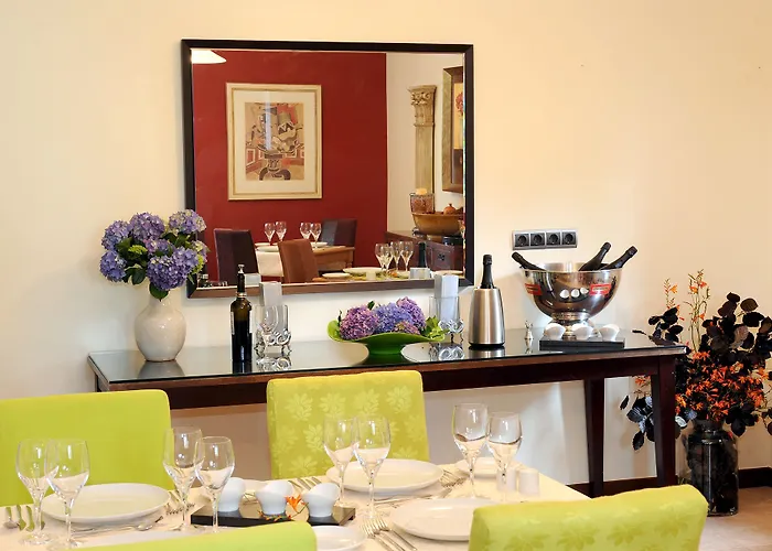 金塔大科瓦多米尔霍酒店